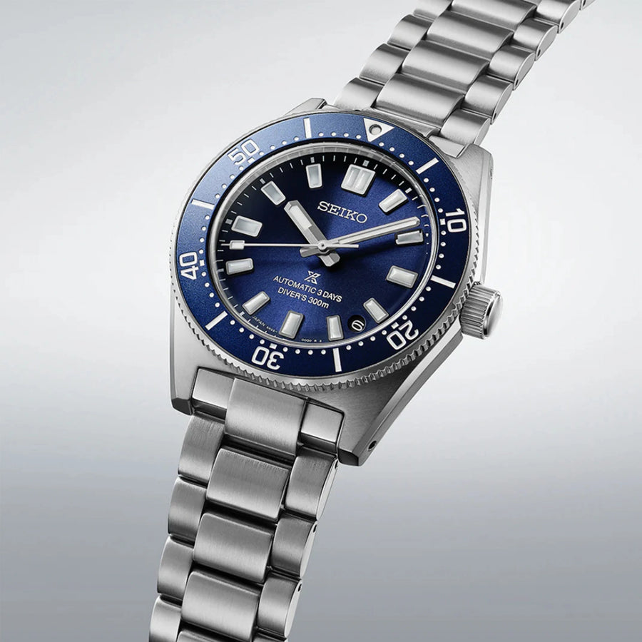 Prospex SPB451J1 (side view)
