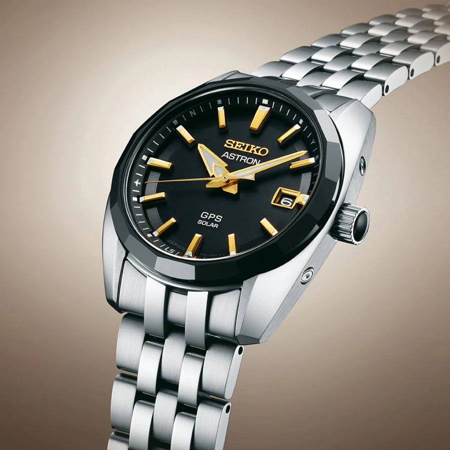 Astron SSJ011J1 (side view)